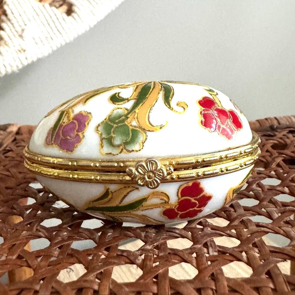 Vintage Limoge-Style Porcelain Trinket Box or Jewelry Case